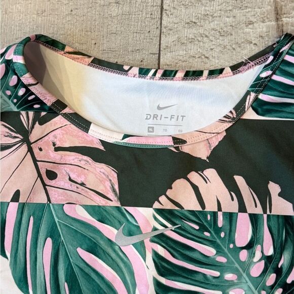 Nike Dri-Fit Tropical Print Cropped Tank - Picture 2 of 3